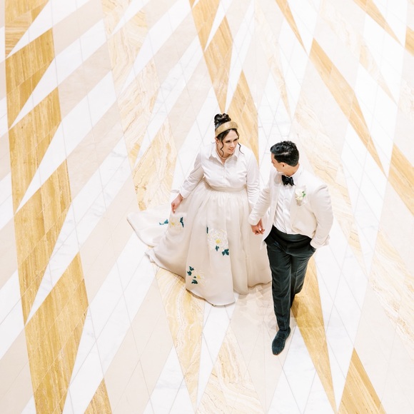 Meet your Posher, Andrea - Picture 2 of 4